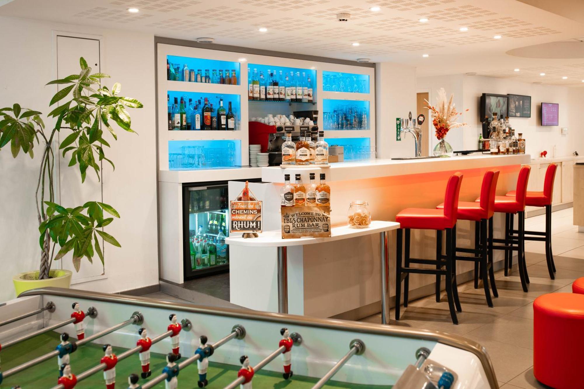 Ibis Lyon Est Chaponnay Hotel Ngoại thất bức ảnh